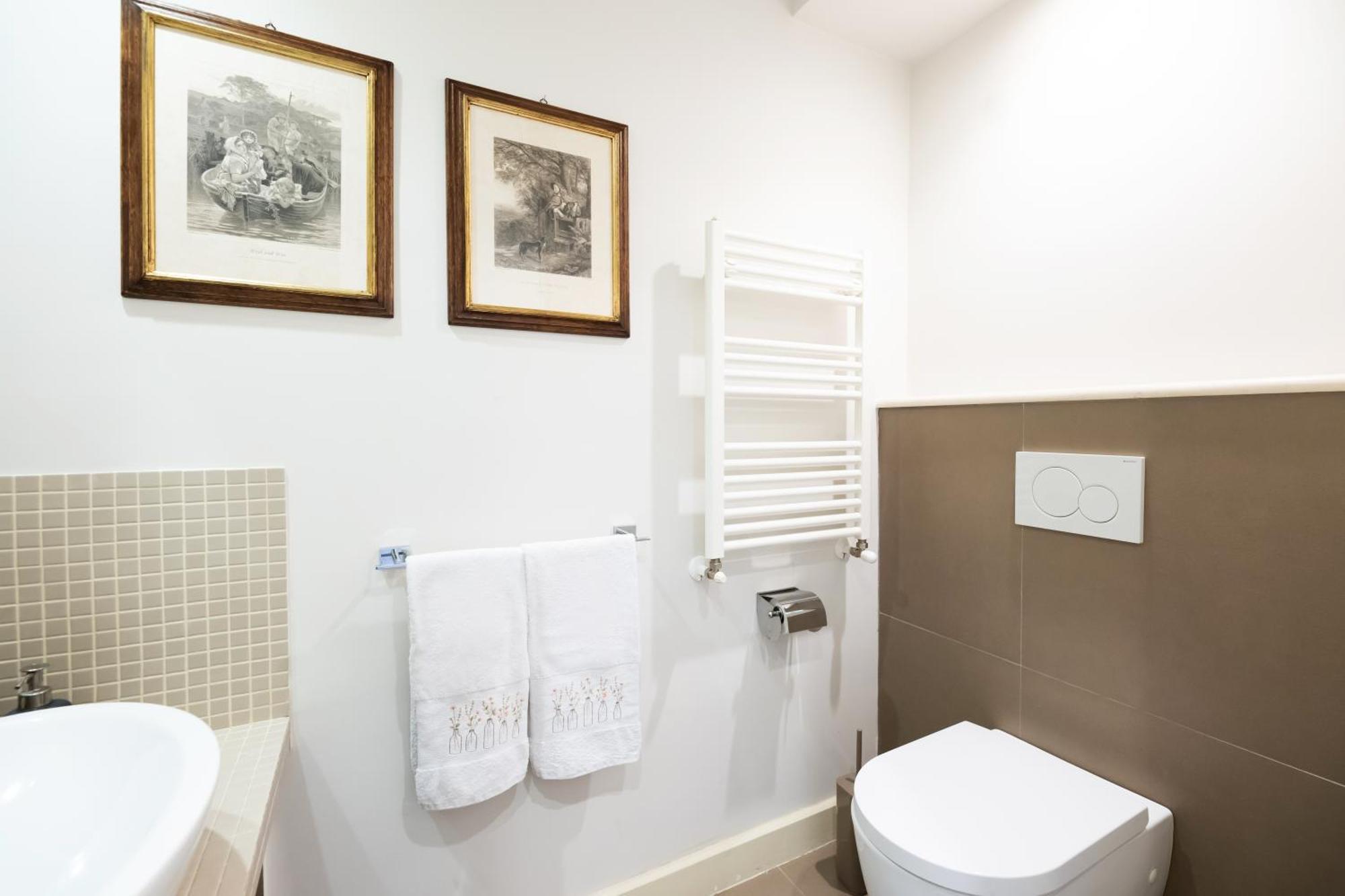 B Sicilian Charming Stay - Luxury Loft Catania-Fontanarossai nemzetközi repülőtér Kültér fotó